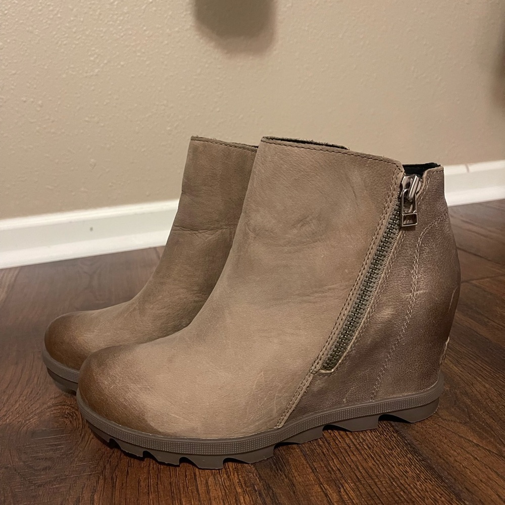 Sorel Tan Ankle Booties with Side Zipper and Cleated Sole